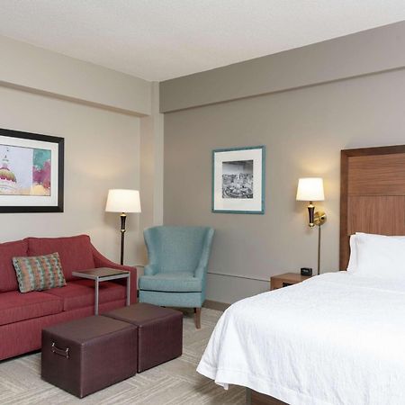 Hampton Inn Indianapolis Downtown Across From Circle Centre Екстер'єр фото