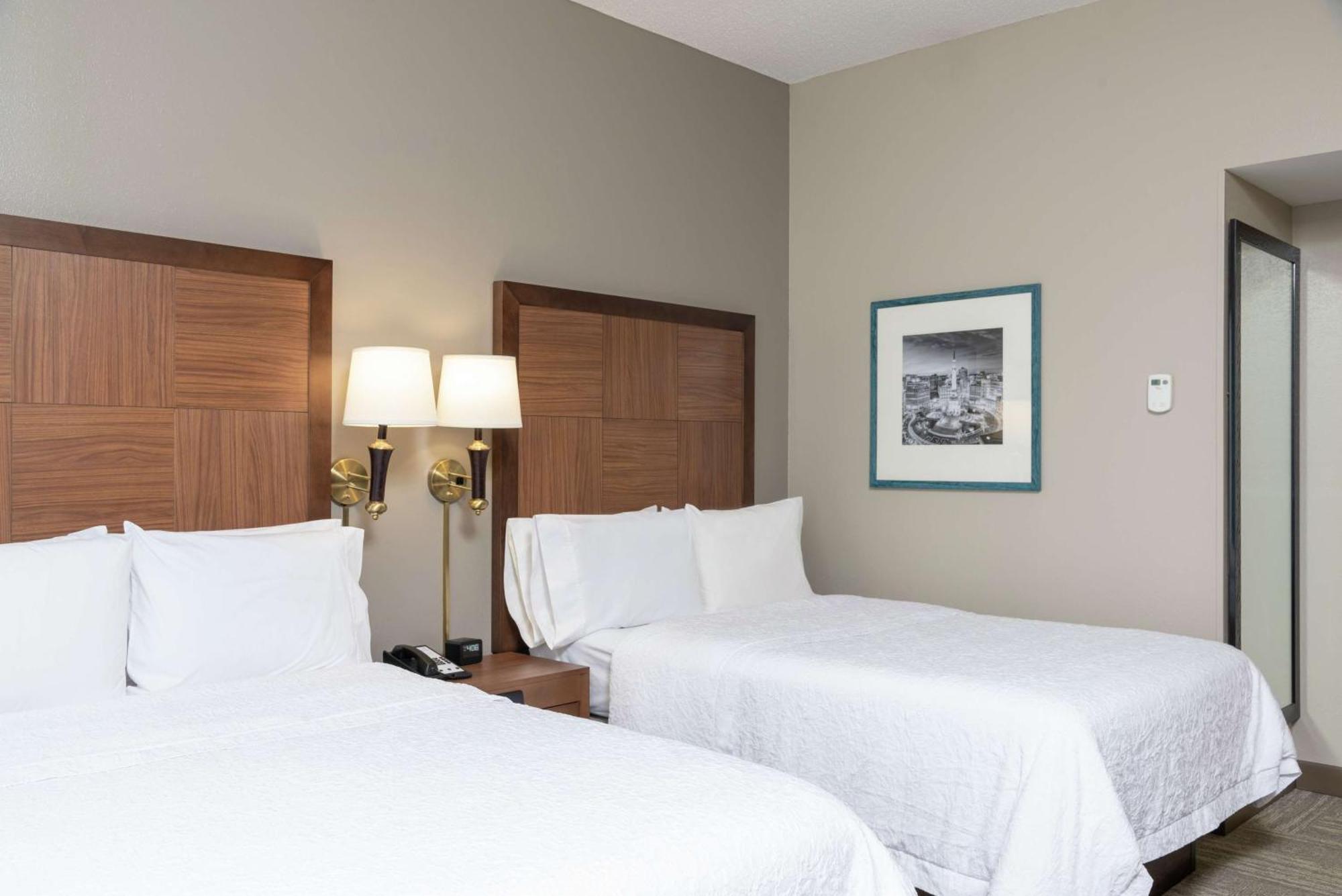 Hampton Inn Indianapolis Downtown Across From Circle Centre Екстер'єр фото